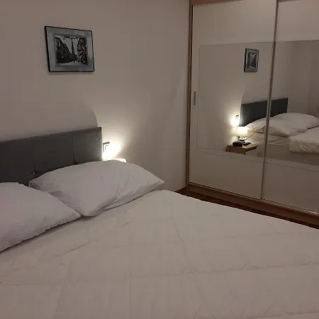 Apartament Vasco *